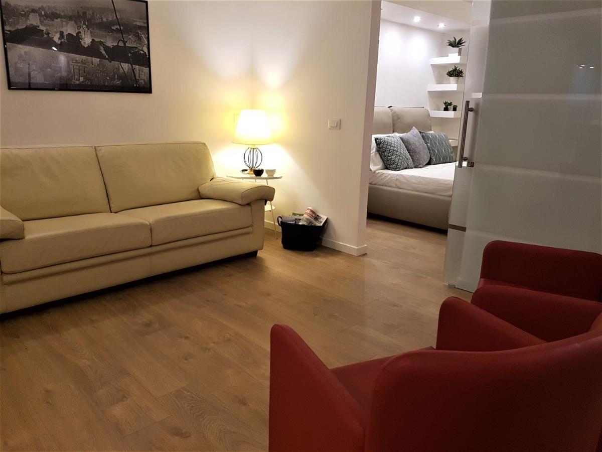 Sweet Honey Apartment Raffa Exteriör bild